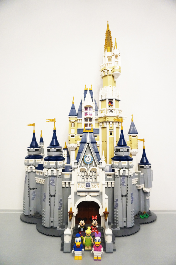 71040レゴディズニーキャッスル（Disney World Cinderella Castle ...